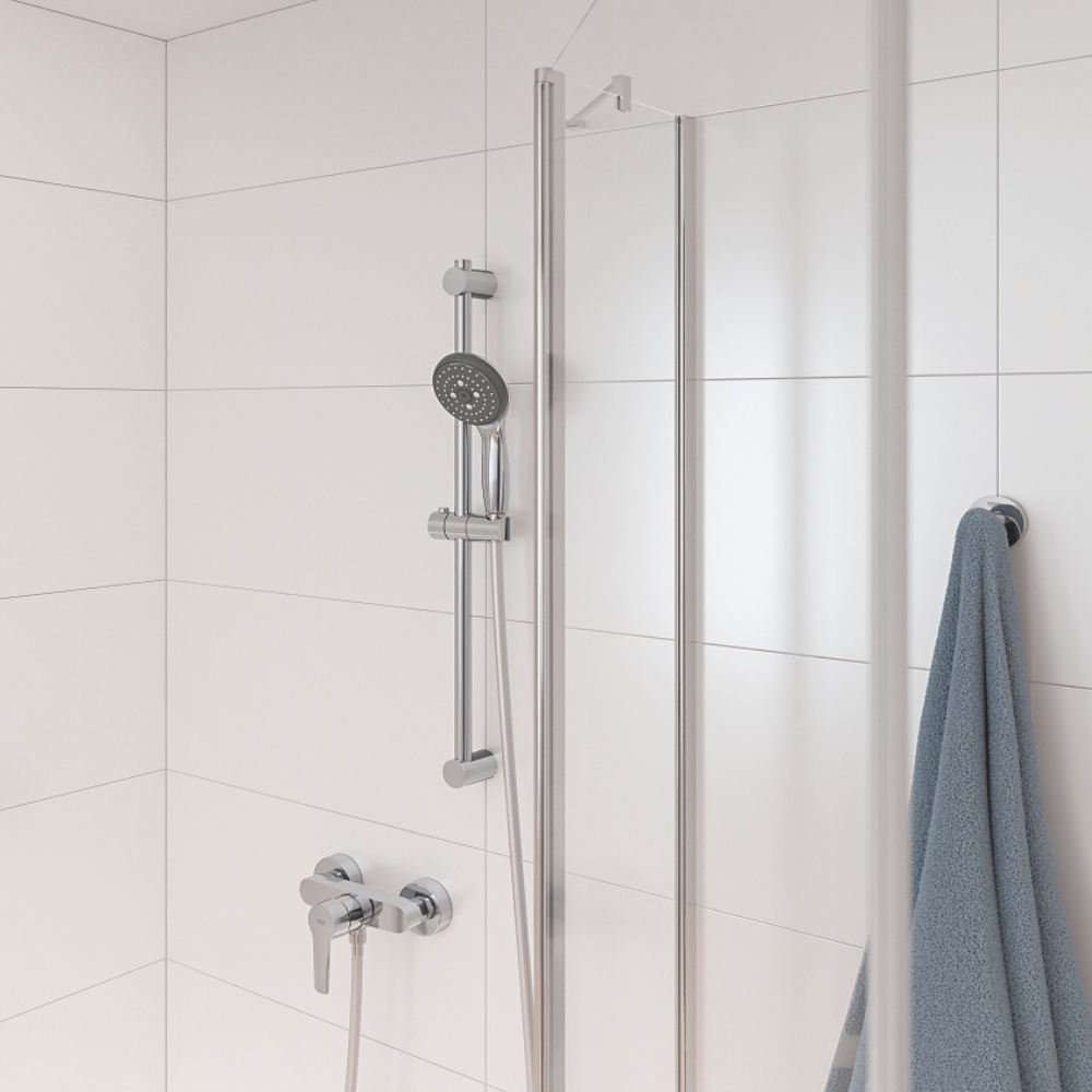 Mitigeur douche mécanique GROHE Quickfix Start 2021 dans une douche sobre