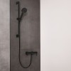 Ambiance du mitigeur douche mécanique HANSGROHE Finoris noir mat