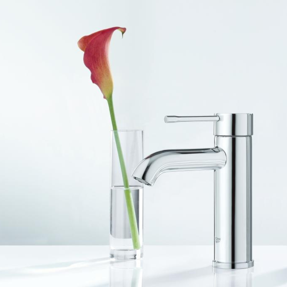 Mitigeur lavabo GROHE Essence New S vue de profil