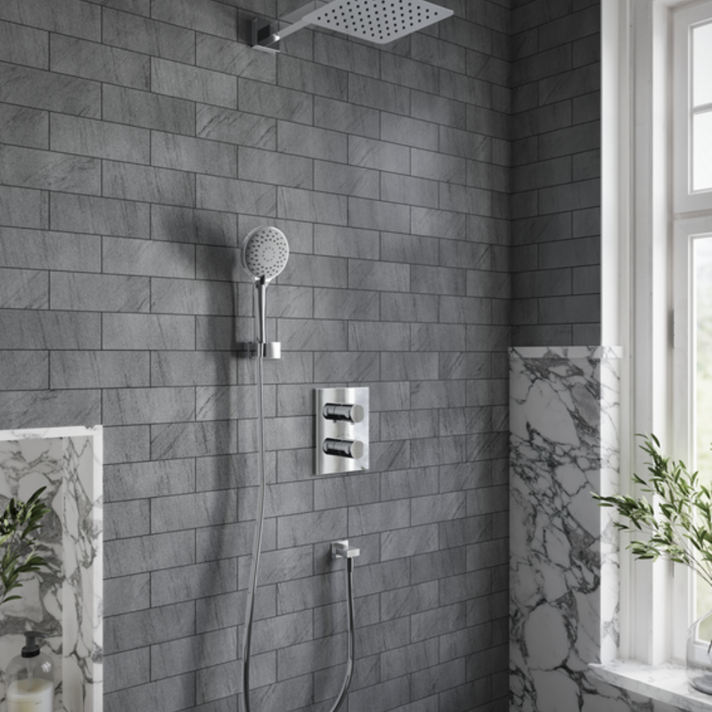 Ambiance Pommeau de douche VILLEROY & BOCH Universal 3 jets + Flexible de douche Universal Showers 160 cm Chromé