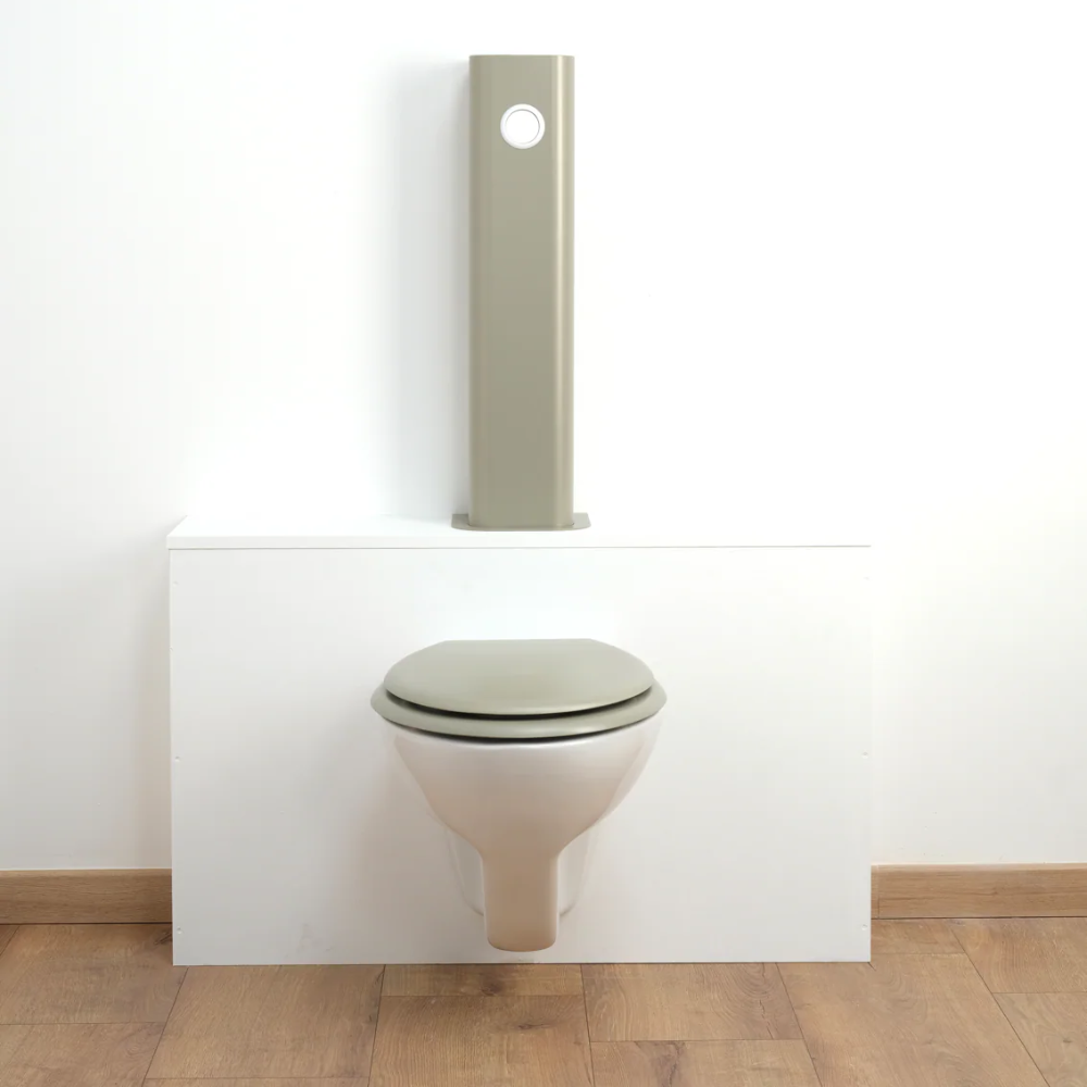 Pack WC suspendu GRIFFON 1950 Le Tube avec abattant frein de chute + Bâti-support autoportant Galet anodisé ambiance