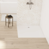 Receveur de douche antidérapant KINEDO Kinesurf Nova extra-plat découpable blanc avec bonde + grille assortie carré ambiance