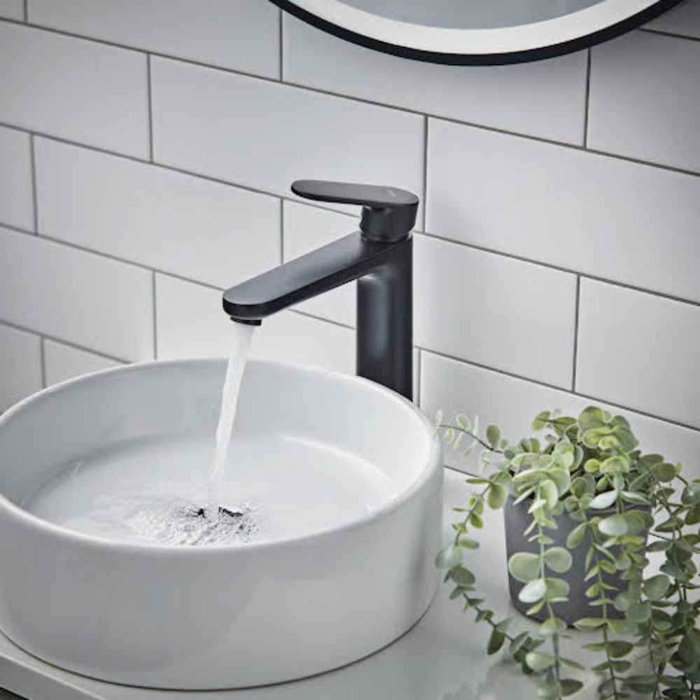 image Mitigeur lavabo HANSGROHE 190 sans tirette ni vidage noir mat + nettoyant Briochin