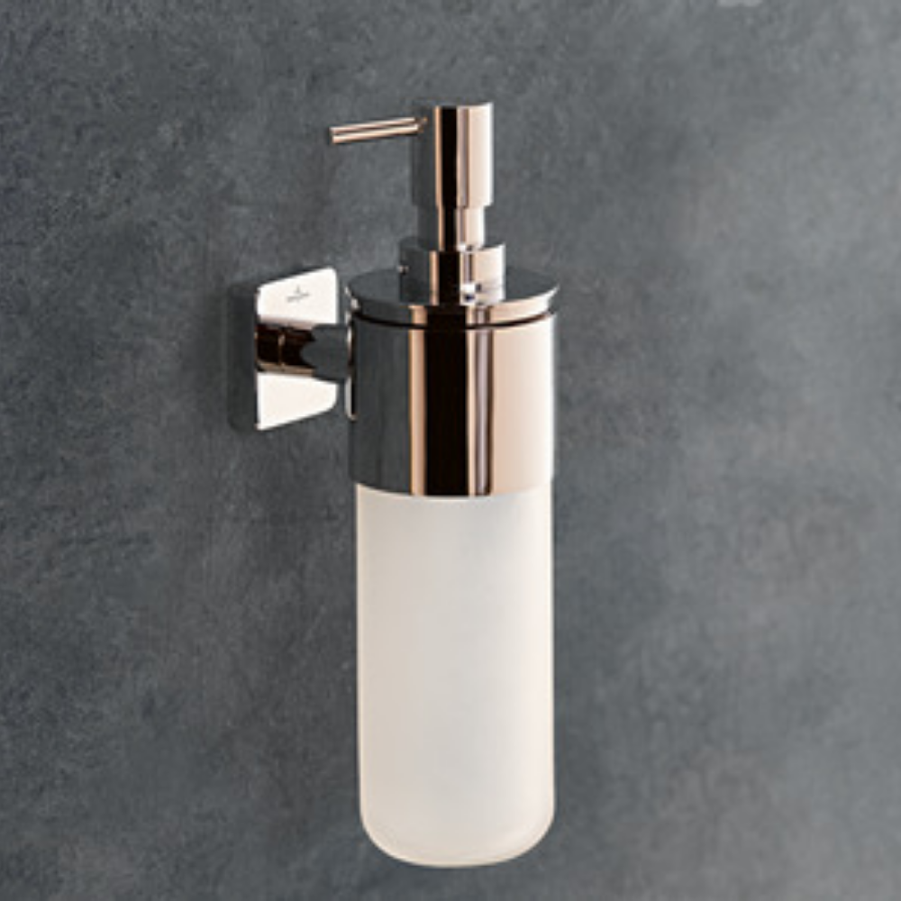 Photo d'ambiance du Distributeur de savon VILLEROY & BOCH Elements - Striking Chrome