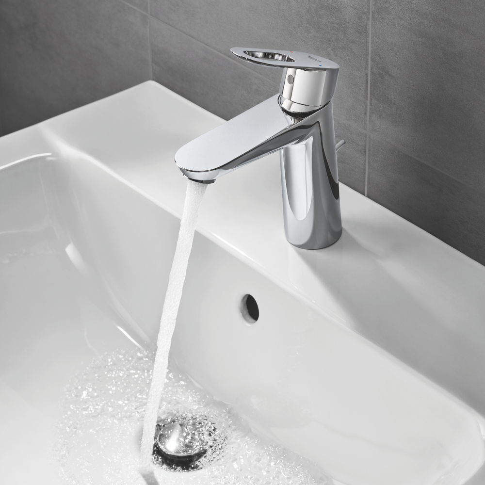 Visuel d'ambiance GROHE Mitigeur lavabo BauLoop Taille M + produit entretien