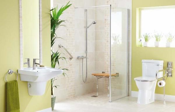 Salle de bain adaptée pour PMR