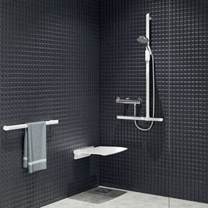 espace de douche pmr