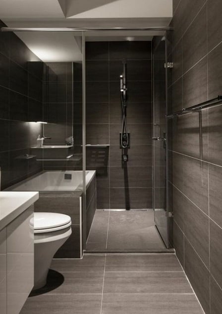 Mettre baignoire douche salle de bain en longueur