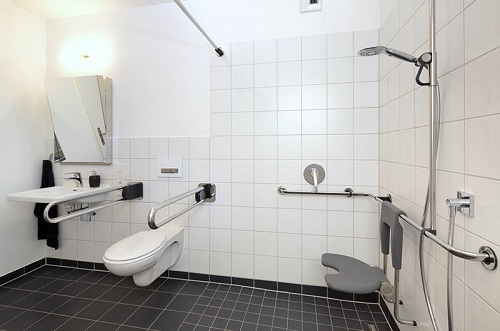 Norme accessibilté salle de bain pmr